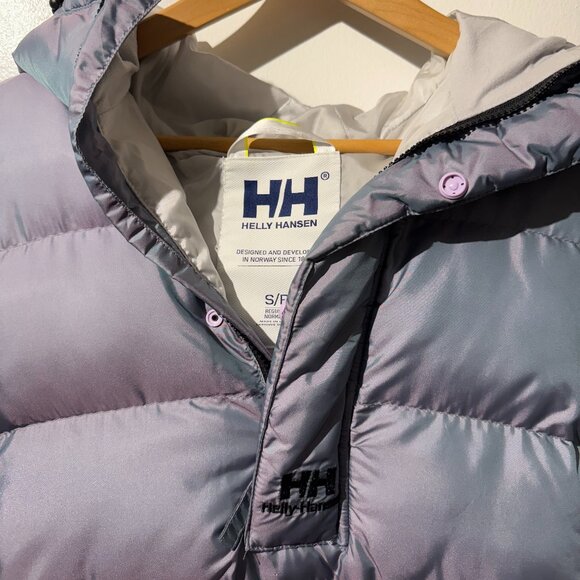 Helly Hansen Puffer Anorak Jacket in Iridescent Gray - Picture 4 of 5